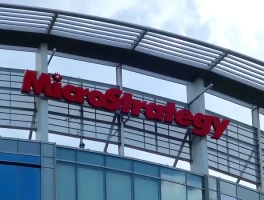 MSTR Stock Rallies: The Tax Strategy and What the Data Suggests Next